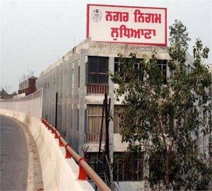 2018_7image_12_33_034351070ld-ll