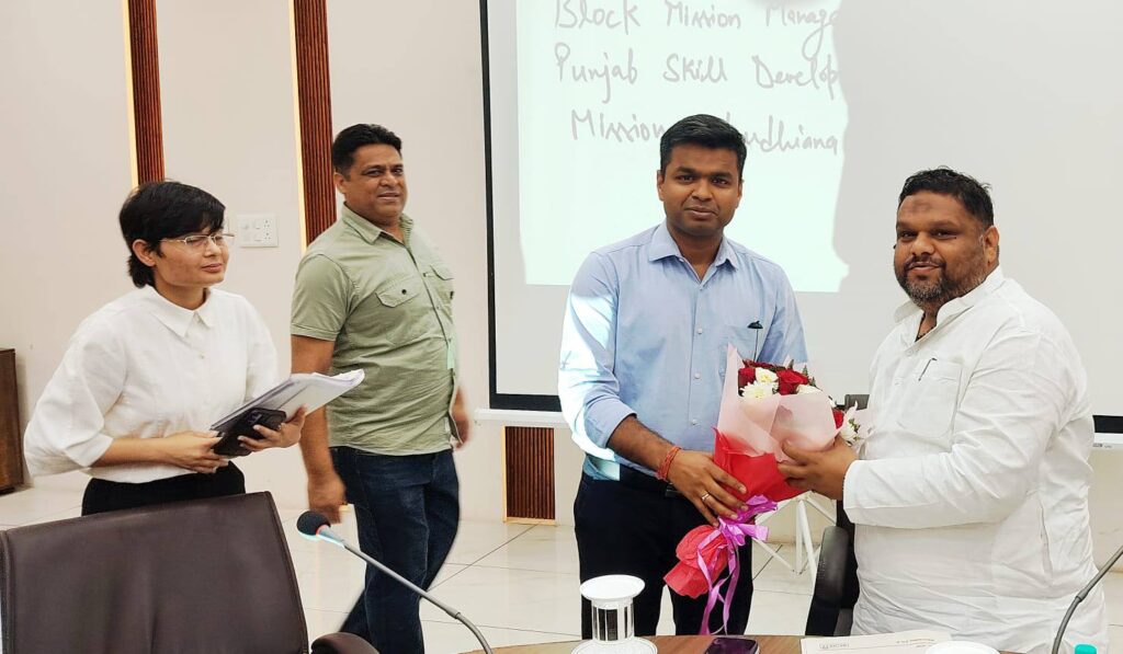 649710762_1363466599141417_1224079715586700073_n