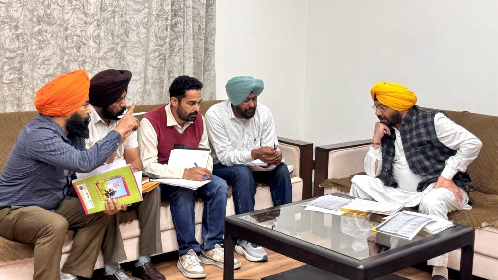 654464735_1240793088232075_4347204272637559153_n