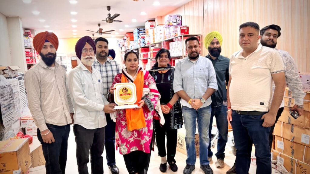 659337329_1253872956924088_1920237659683268802_n