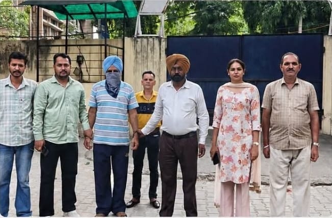 3500 रुपये की रिश्वत लेते पटवारी विजिलेंस के हत्थे चढ़ा